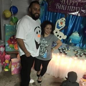 Meet your Posher, Vicky n daniel